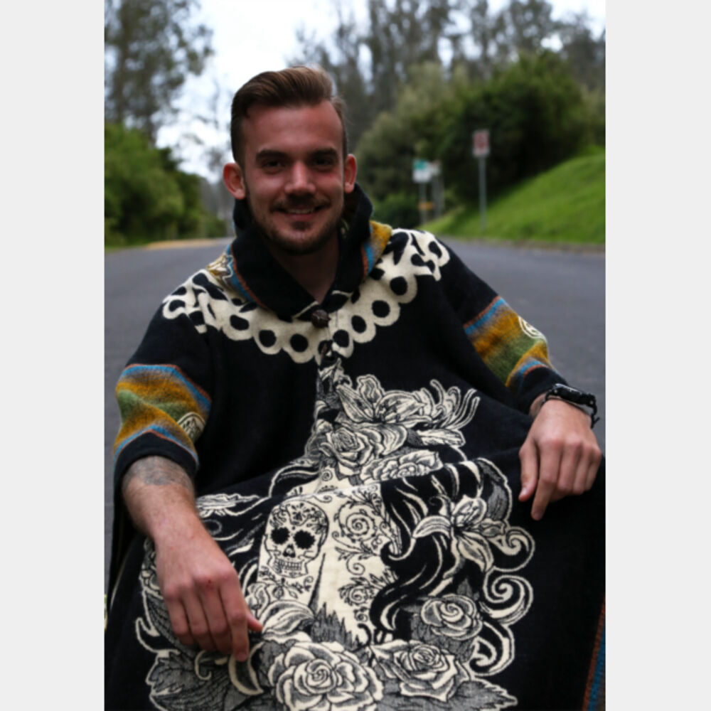 Catrina Poncho Thumbnail